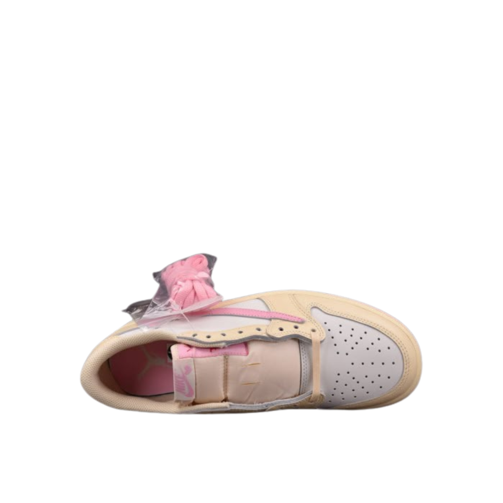 TRAVIS SCOOT SHY PINK