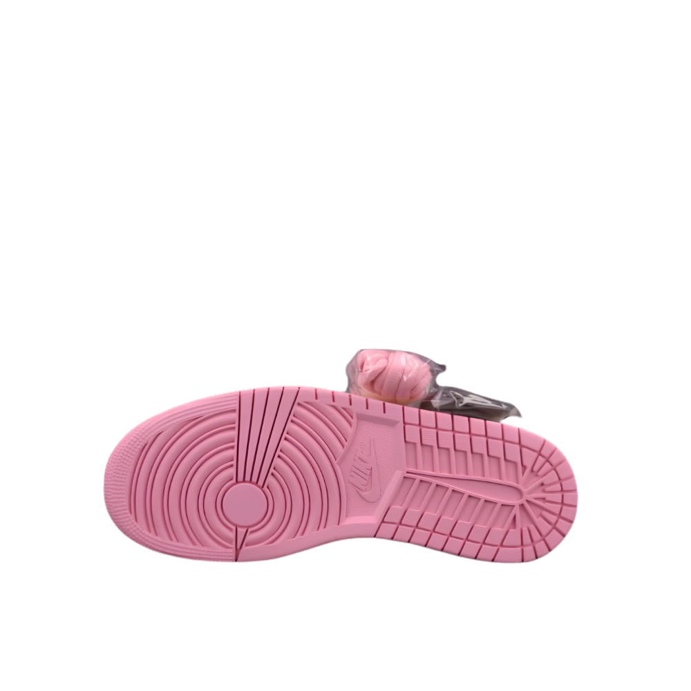 TRAVIS SCOOT SHY PINK