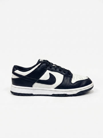 Nike Panda Dunks